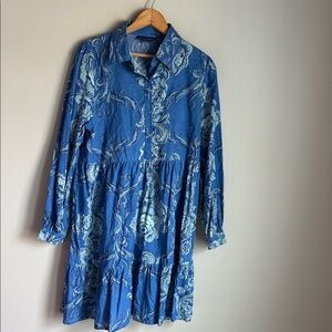 Tuckernuck Ro's Garden Cotton Shirt Dress in a blue floral print Medium